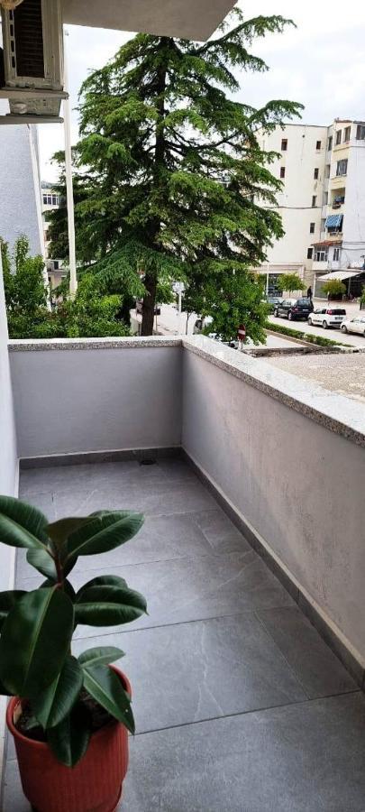 Aaa Apartment Berat Luaran gambar