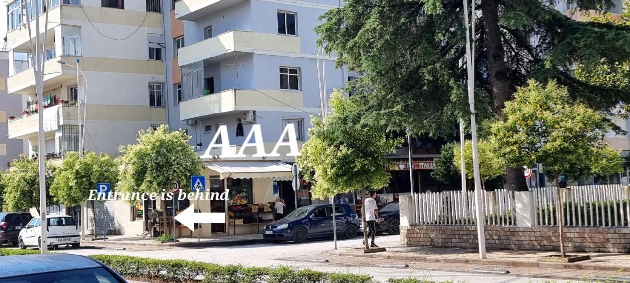Aaa Apartment Berat Luaran gambar